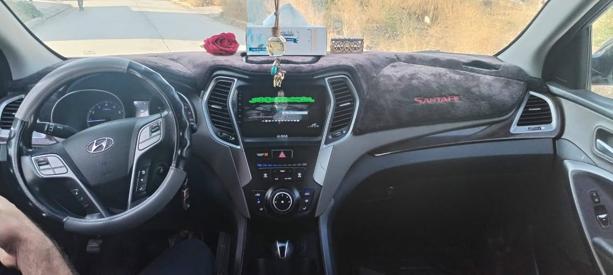 سنتافي للبيع موديل ١٨هزه جديده  شرط التحويل مصفره غرامات تحويل بدون وكالة رقم دولي دهوك محرك جي دي أي شرط المحرك والكير سونار موجود العنوان موصل الأيسر   حي الشيماء للتواصل على الأرقام  
***********///***********
