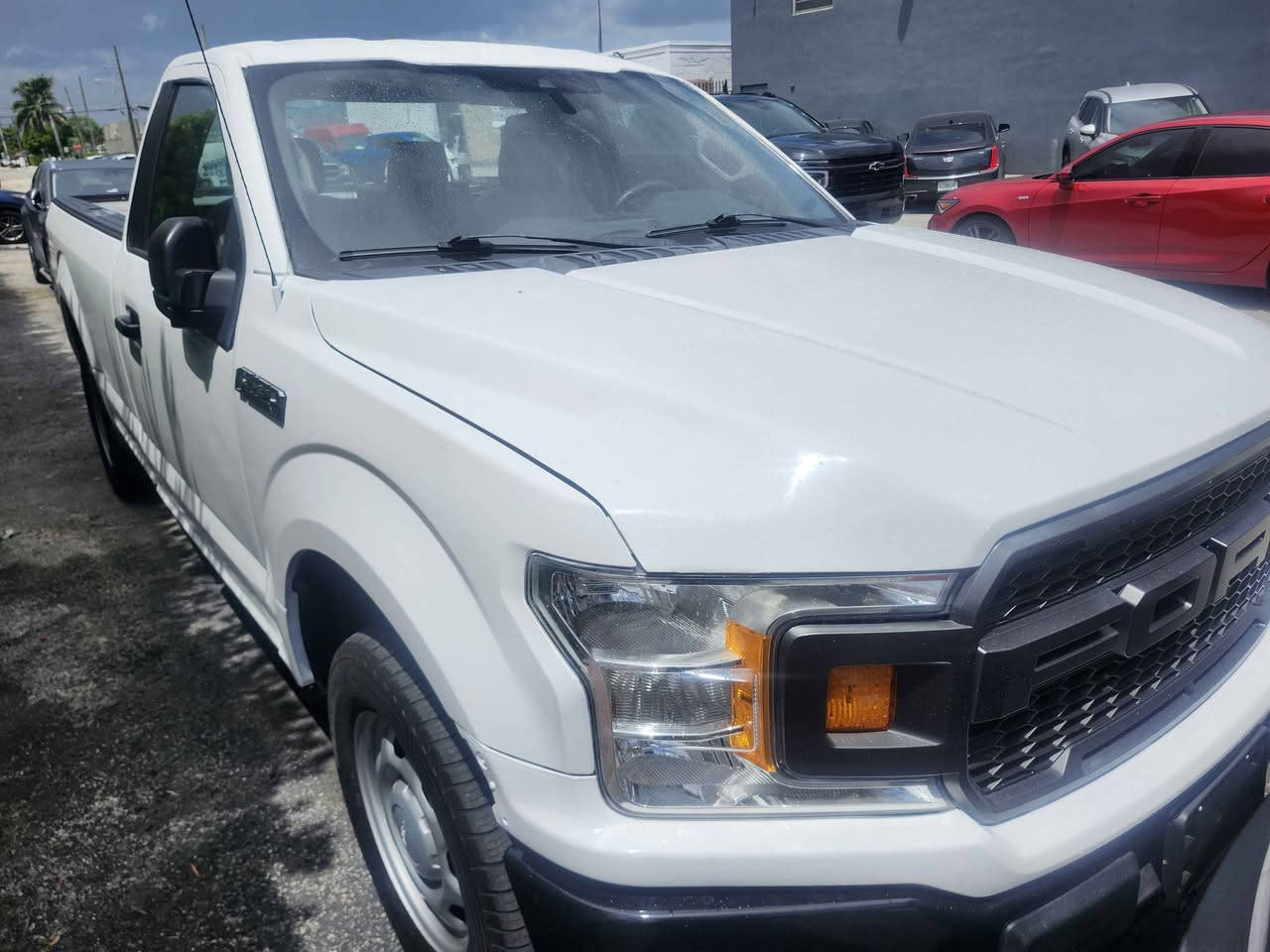 Exelentes condition todo perfectamente bien exelentes mantenimientos como nuevo Price partes nuevas 

Price  :  $ 6500 firme no ofertas amigo 

786 356 35 30 or 786 256 44 98 Raul or Rolando LLAMAR MEJOR QUE TEXT A VESES NO LO VEMOS EN HORAS no textos Miami, FL
