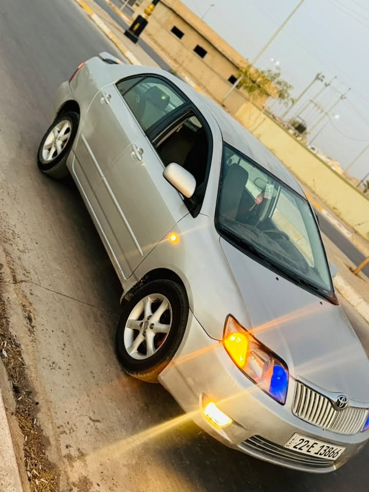 السلام عليكم كورولا موديل 2007 بكاجو السياره نضيفه منقصها شي بيها 5قطع رش سنويه 2032جديد محرك 18المرغوب دبريت ثلج سعر 75بيها مجال حك جيتك تصل ع رقم ***********

