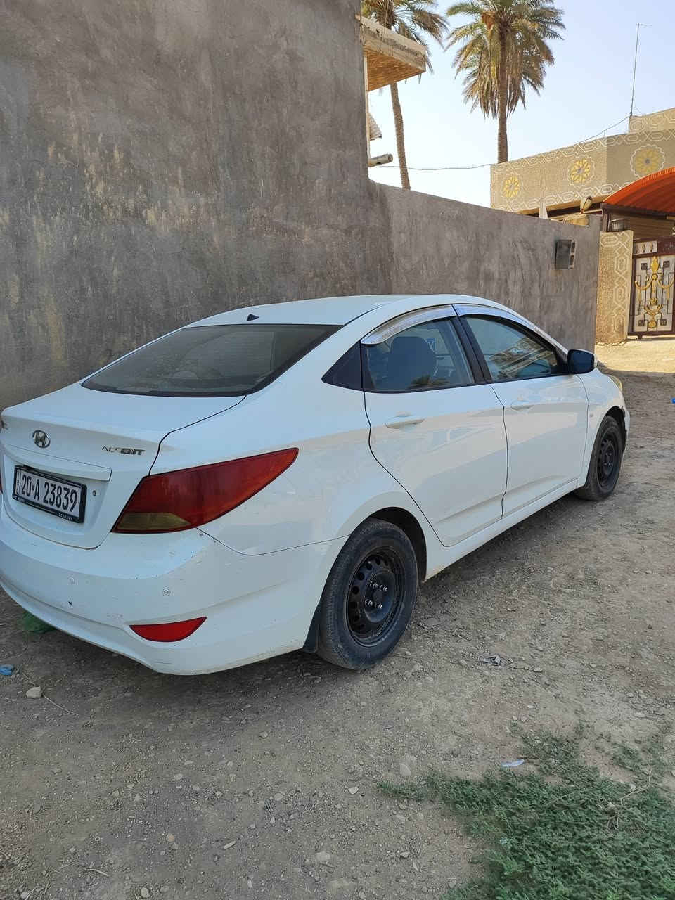 السلام عليكم
اكسنت 2011 خليجي 1600 
بيهة جاملغ خلفي ونص باب و دوسة رقم ديالى انكليزي سنوية لل 2030  بسمي علة كد اروح واجي بيهة لدوامي مكينة وكير مكفولات تبريد ثلج سيارة علة ايدي ولله دهن ميتاسيو ب 75الف و مي زيتي ب 90 وبيهة مجال حك الجية رقمي *********** واتساب موجود مكاني جديدة الشط
