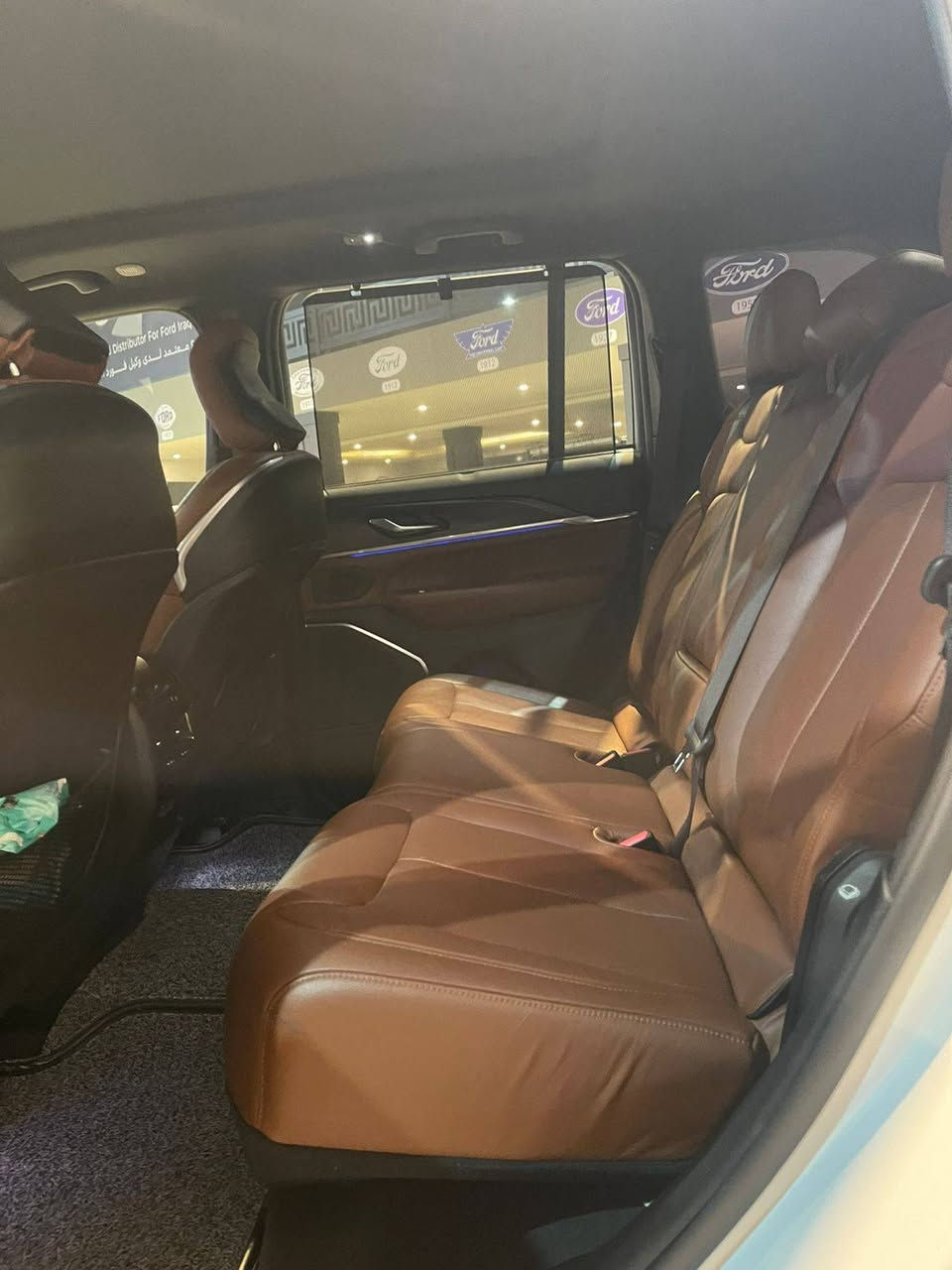 سلام عليكم✨️
Jeep OVER Land 2023
للبيع فقط ✅️ السياره هارلم HRLEM خليجي كفاله عامه عدا pdr شي كلش قليل بجاملغ الأمامي السياره جاهزه ومال جني 
داخل جملي فول مواصفات نظام جكات الصدر الأمامي والخلفي كله كفاله 100% شاشات حساسات مري شفط داخل كشنات مساج كله كهرباء تجاوي متحركه هواي مواصفات بيها 
للاستفسار الاتصال *********** واتس اب او خط مباشر 
غير متواجد على الفيس بوك عنوان السياره بغداد
