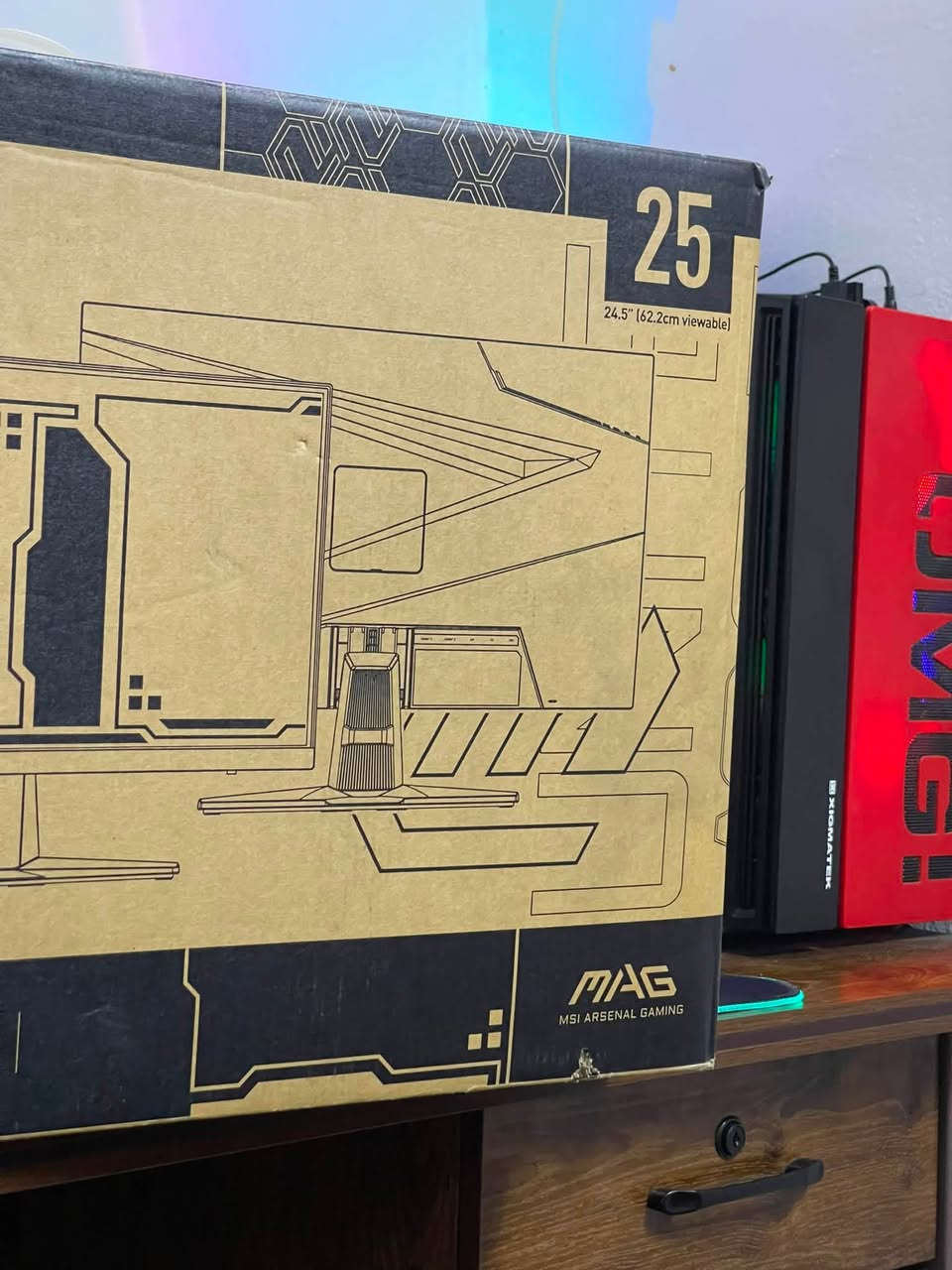 السلام عليكم 
Pc للبيع 
كيمنك كامل غراض فقط تجي تاخذ وتشد بلبيت 
شاشة بلكارتون حجم 25 
شركه msi  
اربع سماعات مع مضخم صوت جدا قوي
 الشاشة تشغل 4K 
بدون لاك نهائي فول مواصفات 180 هيرتز 
كارت شاشة GTX 1660 super
رام 16G
كوراي فايف جيل التاسع حديث 9400
مواصفات كامله موجوده بلصورة معاها هاردين خارجي واحد 1 تيرا والثاني يمكن 512G
اخوان ال pc بدون اي نقص كامله مكمله ومال بيت قليل استخدام والله 
اي لعبة تريدها تشغلك هيا دمعه 
الماوس والسماعات والكيبورد كلهم من ماركه وحده درجه اولى 
سعرها 600 الف وبيها شويه مجال فقط الشراي خلي يخبرني 
مكاني موصل حي سومر
***********
***********
