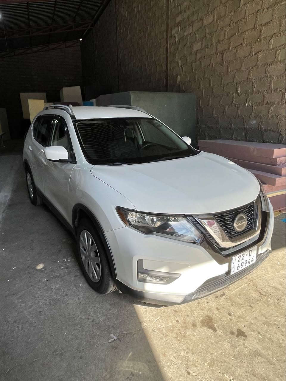 5N1AT2MT1KC714485
نیسان رۆگ ٢٠١٩ 
سیارەکە زۆر پاکە بی حەیبەو شوختو قەپو قۆپە 
تەنها چاملغی پێشی پەمپە ئەوی لە رەقەم شانسی دەدا
لەگەڵ دوو پیدی ئار *********** أربيل, العراق
