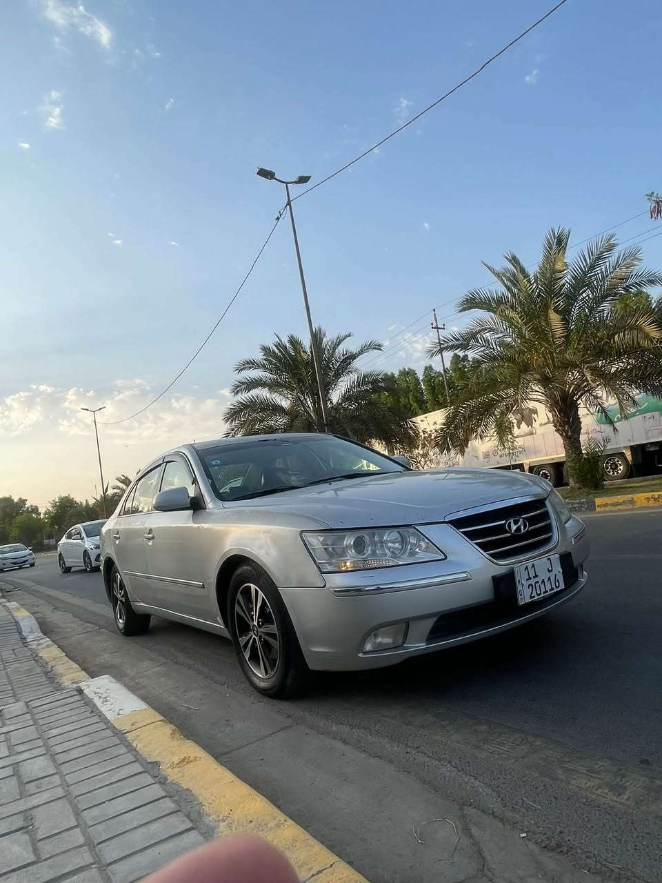 السلام علييكم سوناتا 2009 لمتد 6Vسياره بيه مكانات صبغ ابيعلك حزام مكينه وكير وتبريد جاهزه حادثه جملغ خلفي وقبق جنطه بدون دواخل السعر 82 مكاني بغداد الدوره رقمي ***********
