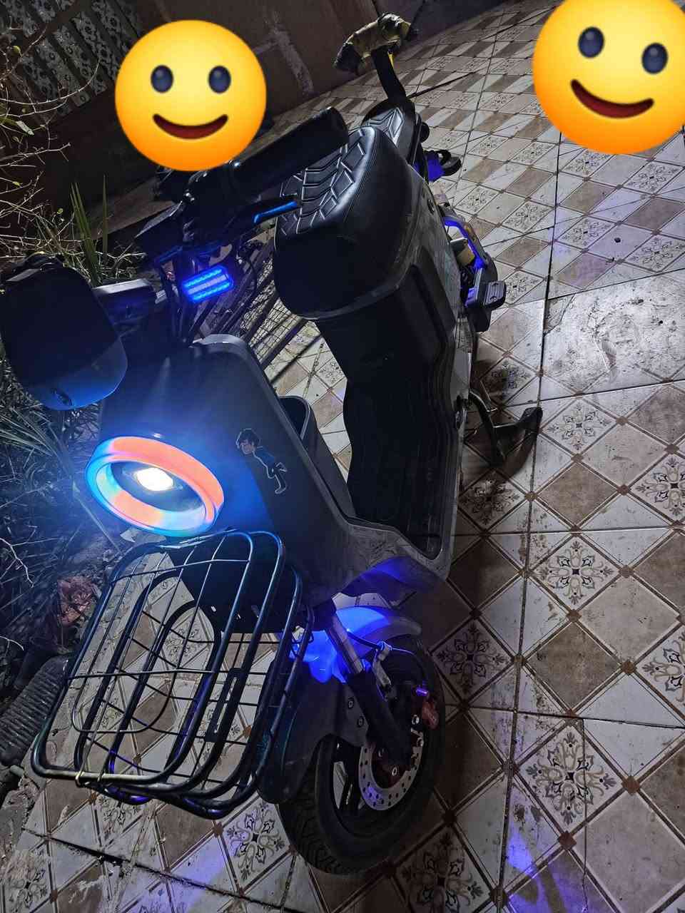 دراجه شهن R9للبيع السعر 450وبيهة مجال 
الرقم واتساب ‏‪***********‬‏
