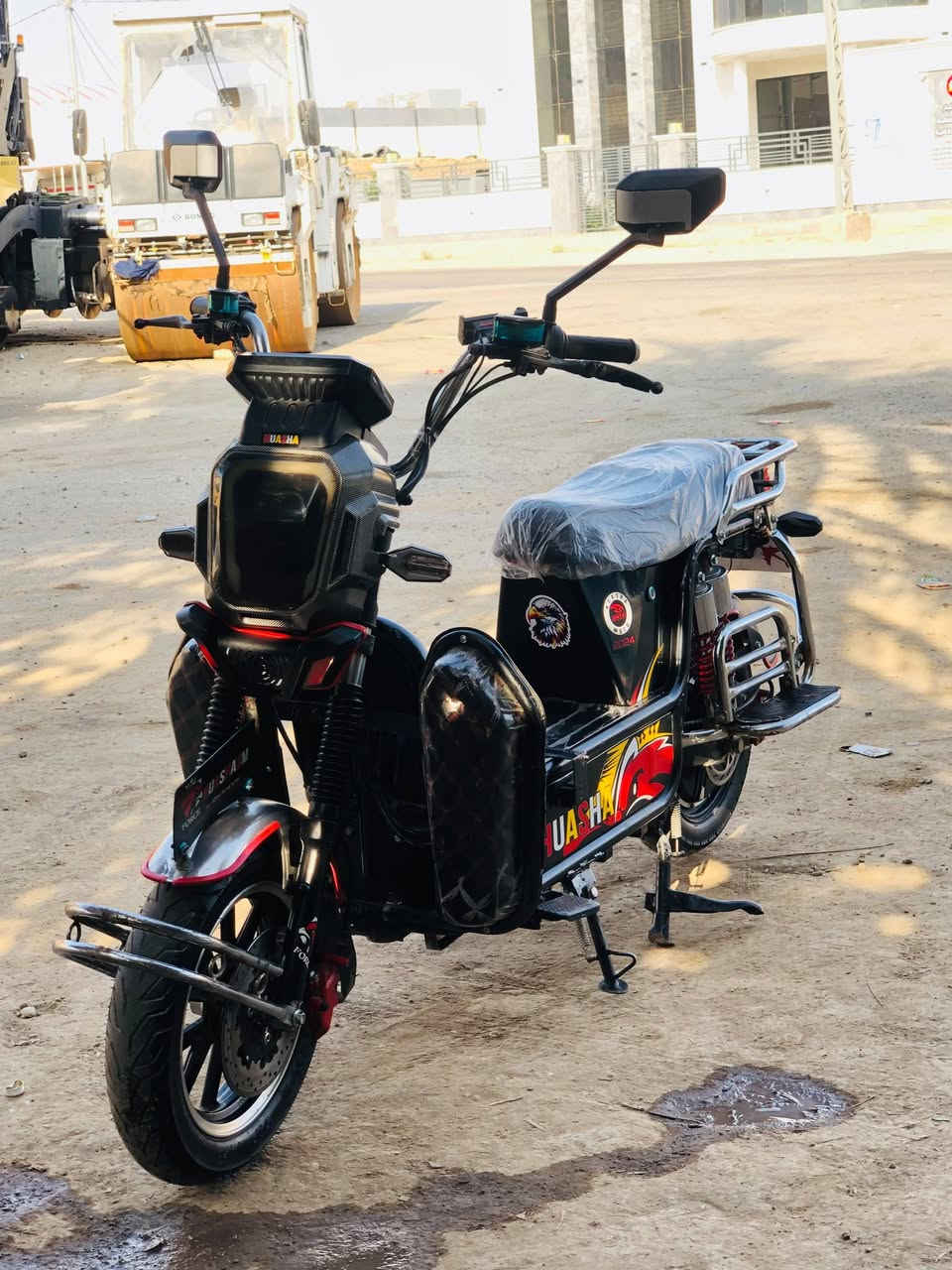 ماطور شحن هيوشه.  موديل 24  للبيع بطاريات على الفحص الكهربائيات كلها شغاله نظيف والسعر 500 وبي مجال والاستفسار على هذا الرقم ***********

