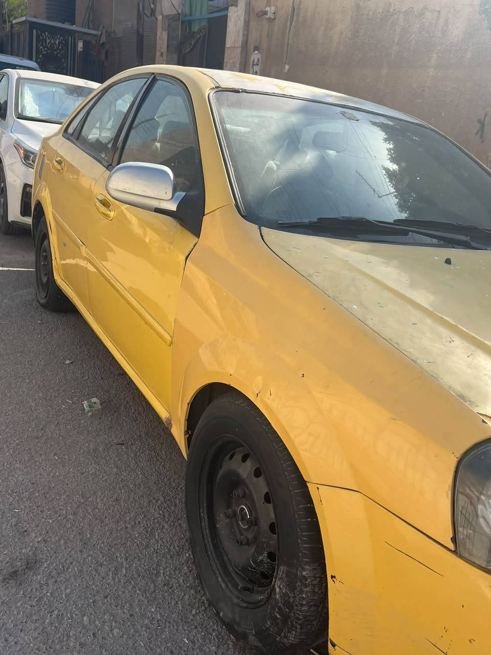 فورنزه • ٢٠٠٨ • تشتغل
