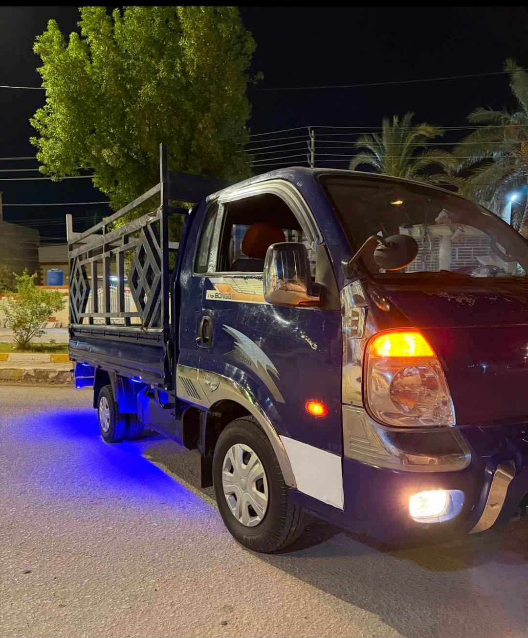 كيا حمل 2008 مكينه 3000. سياره بلاديه مكينه وكير واكسل وشاصي وتبريد شغال
القماره كفاله من ضربه وصبغ عدى دوسه وحده معمره والثانيه بلاديه 

بدي مبخر جماله بلاديه 

رقم بابل دولي بسمي 

تايرات محجر حداديه سياره دينار ماتصرف عليه 

سعره 85 وبيه مجال بصيط حك الجيه 

***********
