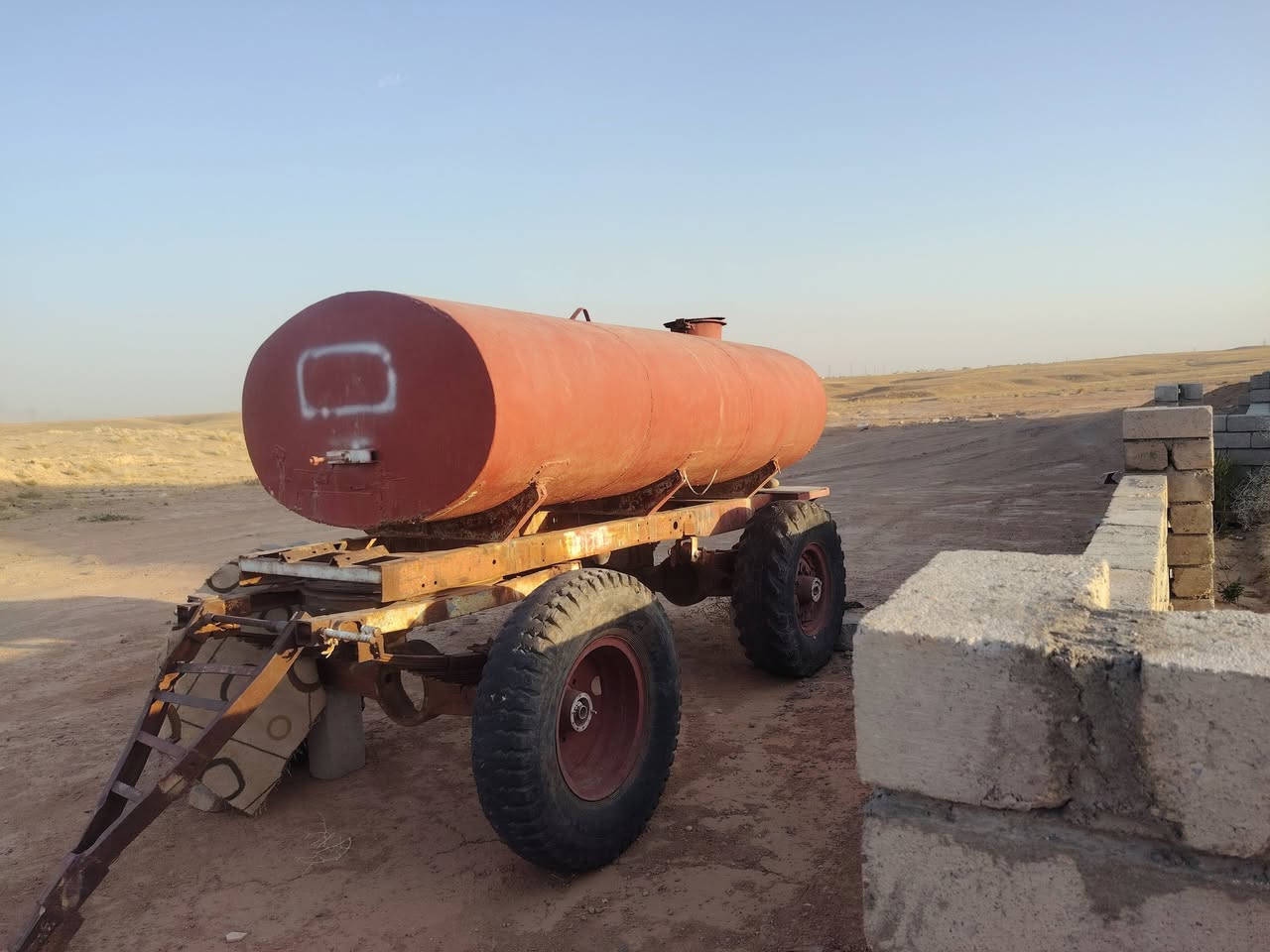 مقطوره
السعر مليون
***********
