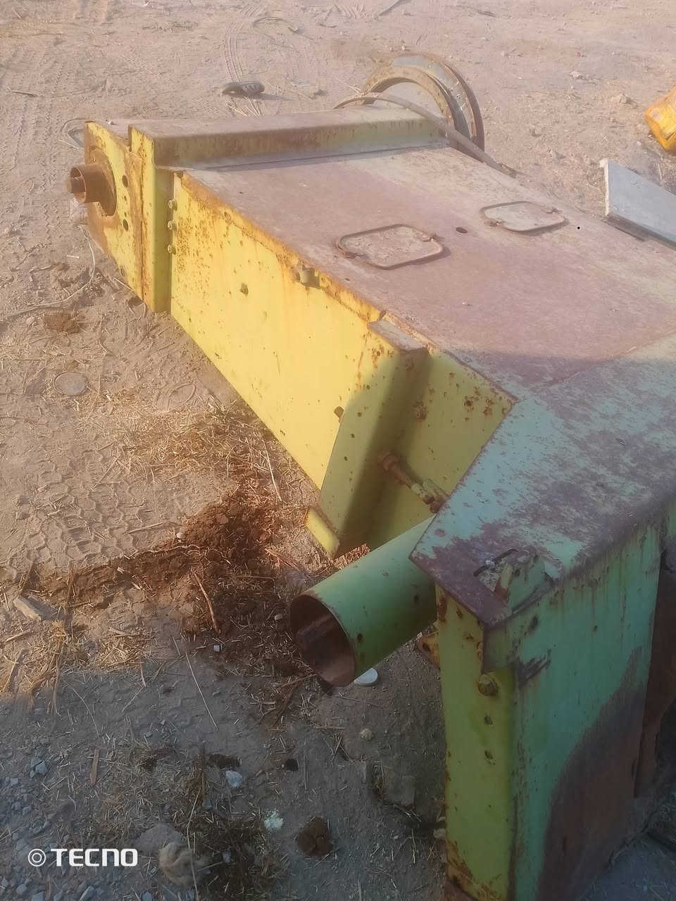 سلام عليكم لبيع ركبه شلبيه 89جاهزه هيه وسربسه كبل شده على مكينه ***********
