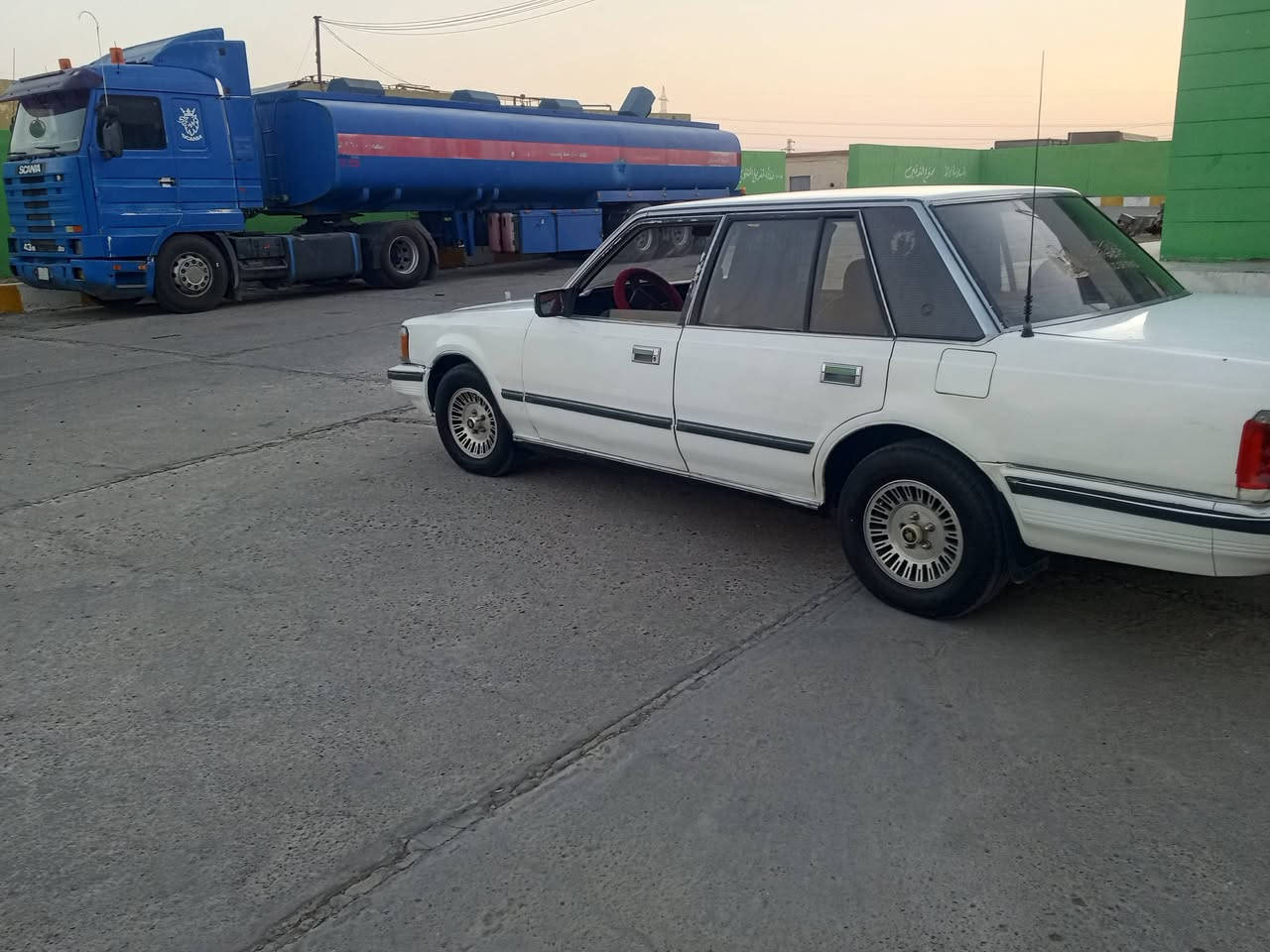 سوبر لبيع 85 رقم نينوى دولي شرط التحويل محرك كير بطه شرط صدر جديد تايرات طخم جديد سياره بيه صبق جاملق خلفي***********
