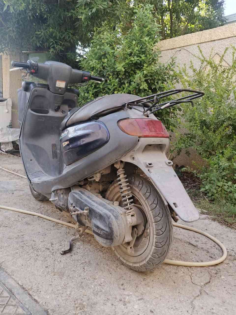دراجه للبيع سعرهه 300 وبيهه مجال قليل دراجه مجفته بيهه نقوصات قليله وتطلع الدراجه مرتبه مكاني كربلاء حي العباس***********
