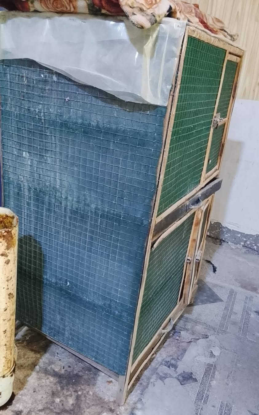 سلام عليكم خانه مستعمله ونظيفه  طابقين مرتبه جالي خشن وناعم جرارات السعر 30وبيهن مجال للشراي المكان بصره شط العرب الجزيره ***********
