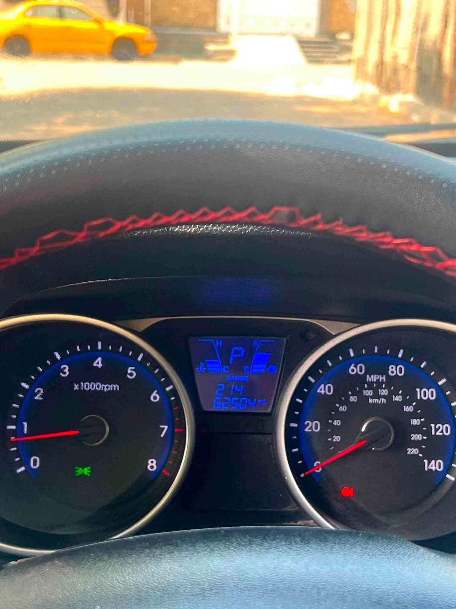 توسان • ٢٠١٤ • ٦٤٠٠٠ ميل