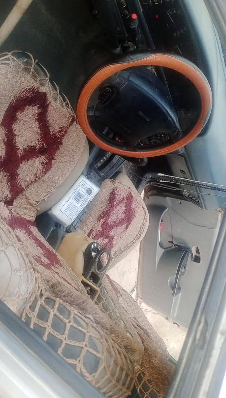 سلام عليكم للبيع دايو برنس عادي رقم انبار كير ومحرك خير من الله خويس مابيهه كير اوتو  سياره احله من الصور السعر 27 وبيهة مجال مكان السياره حصيبه الشرقيه ***********
