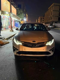 للبيع فقط بدون مراوس كيا أوبتيما 2019نص فول ماشيه 80,000mi محرك 2400 g...