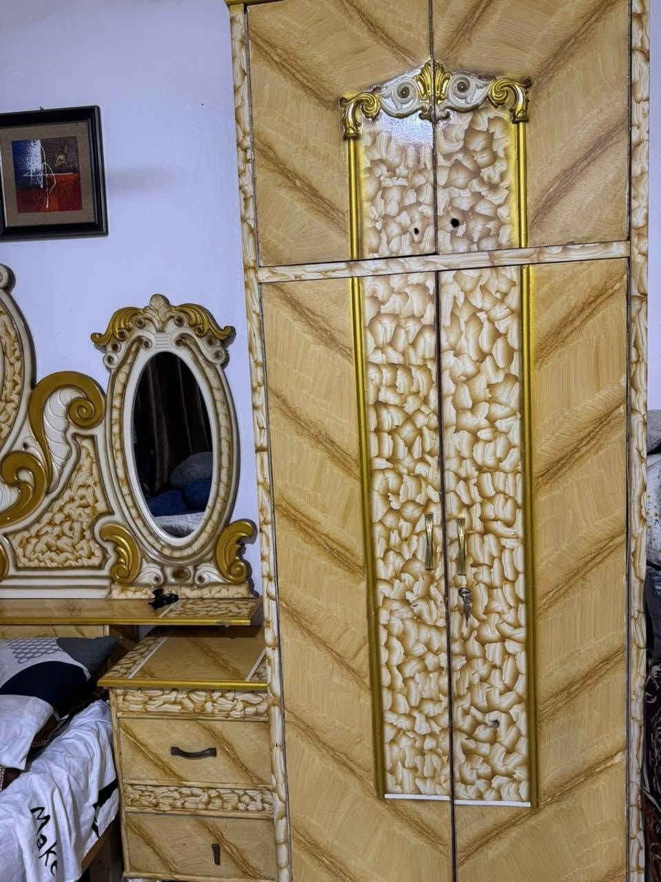 غرفه للبيع 500 الاستفسار اتصل علا الرقم ***********
