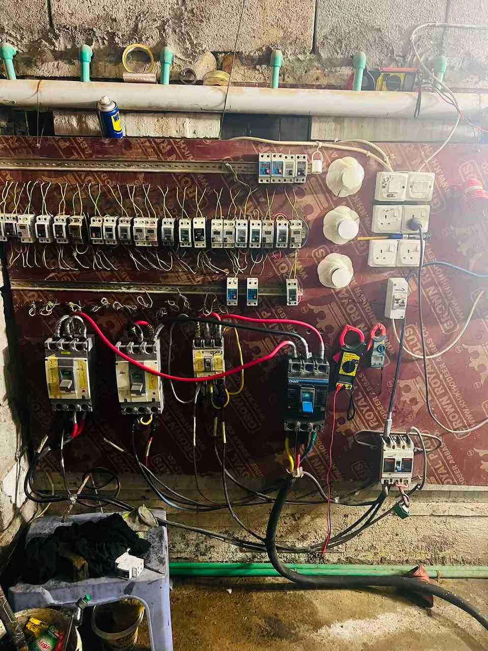موقع للبيع مكينه كمنز 114 24 ولف راس توليد 350 حصة الكاز 200 كي في الموقع شغال وخير من الله تانكيات خزن 10 الف لتر800 امبير واسط قضاء العزيزية منطقة الخوالد للمعلومات ***********
