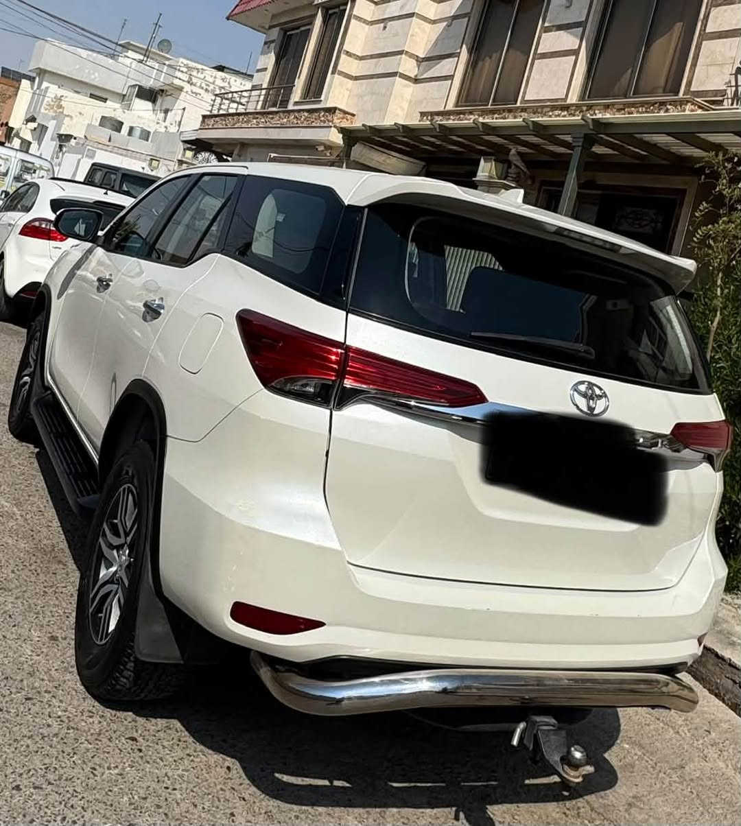 Toyota fortuner 2016
دبل اکسل

٤ سلندر ٢٧٠٠

رقم اربیل

تبرید ثلج

سیارە نضیفە کلین 

تحکمات استیرن

٧ راکب

شاشە کار بلی

اشایر بالمری

کیر مکینە تبرید بشرط 

نظام ECO, Power Mode

تحویل مباشر بأسمی السیارە

رقم سنوی جدید

کامرە خلفی امامی

سیارە مکفولە

Wattsapp: ***********
