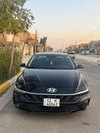 للبيع او المراوس النترا2025 وارد ماشيه 24 الف حادث خلفي جاملغ وقبق جنط...
