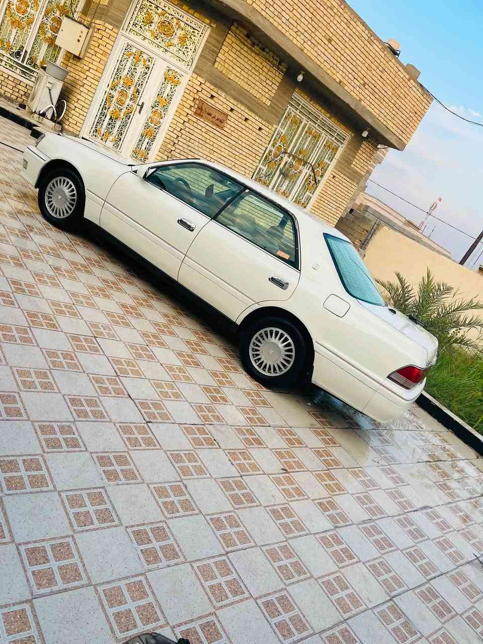 فلات ابيض • مكينة ٢٥٠٠ • رقم بصرة