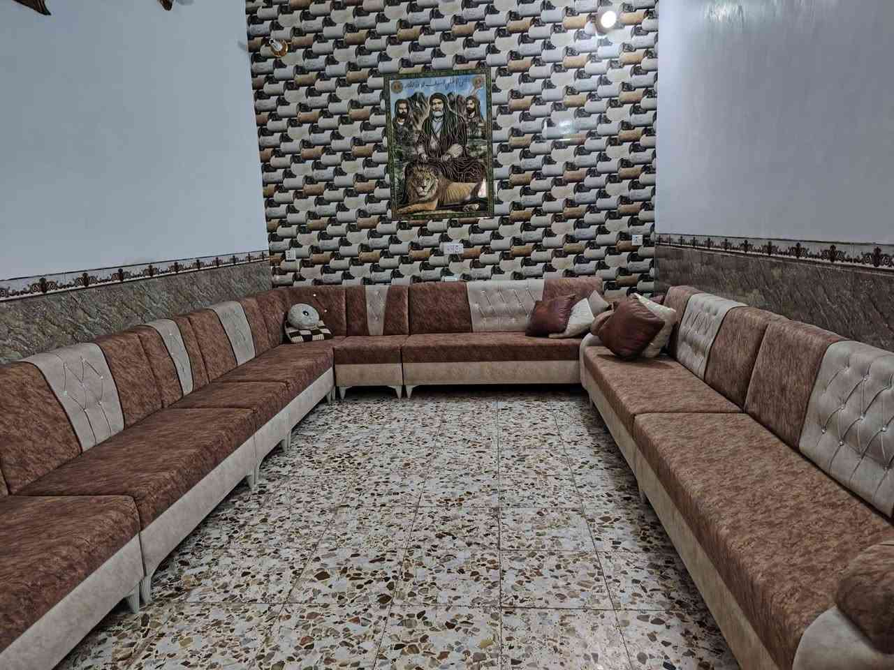 #دار_للــبــيــع 🏠📍 الموقع: الديوانية /الديوانية–حي النهضه الثالثه قرب مدارس بيروت الاهليه
•اوقاف
🔹 المساحة: 200 متر
🔹 طابقين

الطابق الأول:
• استقبال
• غرفتين نوم
• مطبخ
• صالة
• صحيات داخليه وخارجية

الطابق الثاني:

• صالة

• غرفتين بناء غير كامل 

•المنطقة مشمولة بالخدمات

🔺#للاستفسار الاتصال ع الرقم ***********
