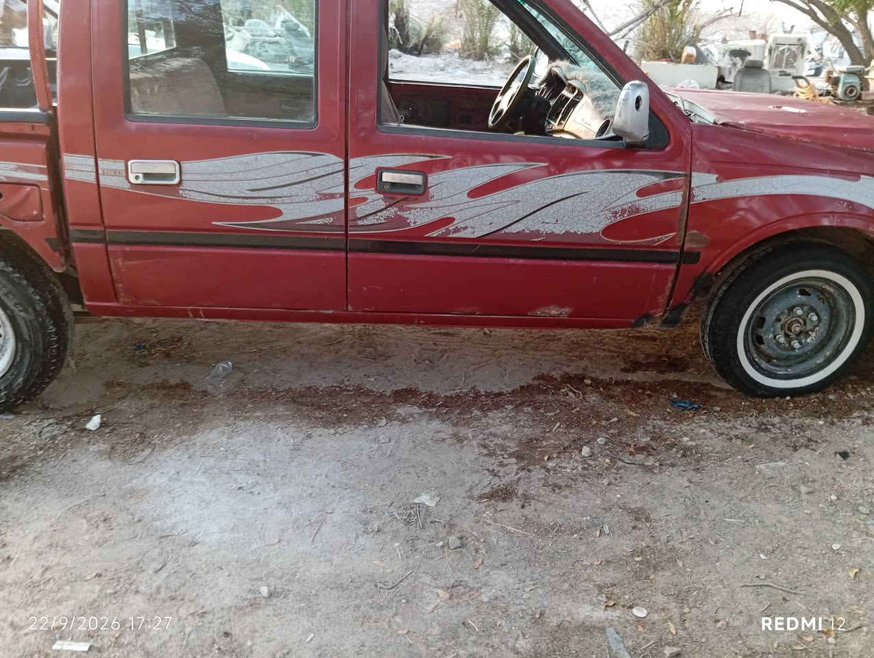للبيع بيكم كنوه مديل 2009ادوات محرك اوكير جدد مكانه بصره الزبير المكصب لاستفسار انتصل حته وتساب موجود في *********** اسعر 12ورقه

نص مكتوب في الصور:
- 22/9/2026 17:27
- REDMI 12
- 22/9/2026 17:27 REDMI 12