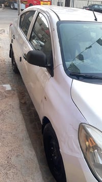 نيسان صني • ٢٠١٣ • البصرة ابو الخصيب