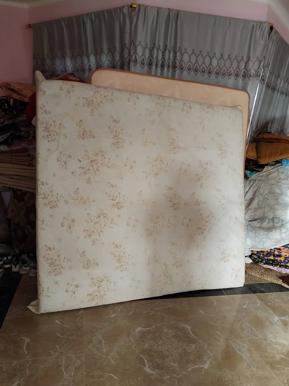 غراض للبيع اسعار مناسبه مامتواجد ع الماسنجر للاستفسار ***********
