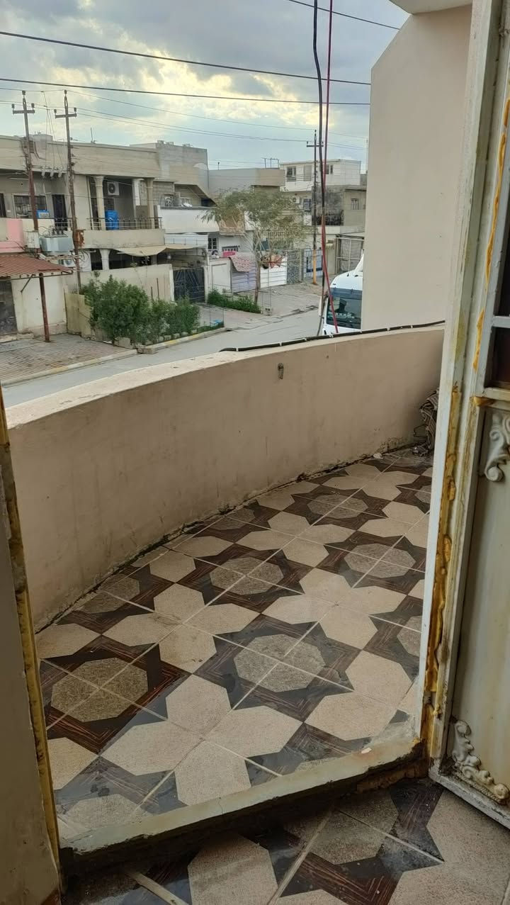 الحي العسكري • شقة للايجار • واتساب فقط