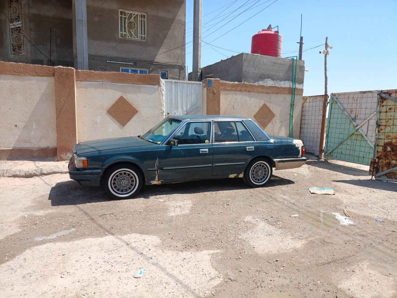 سلام عليكم  للبيع سوبر 84 رقم بغداد مكينه ثنين اونص كيراوتماتيك  سعر35 بيه مجال سياره بل بصره ابو الخصيب ***********
