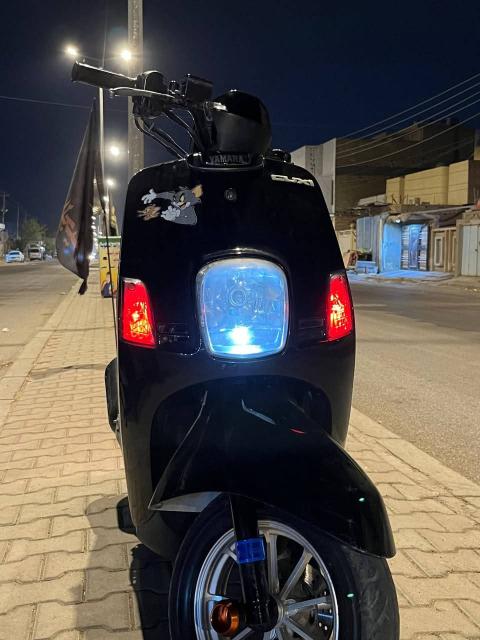 بوليس • CUXI • للبيع