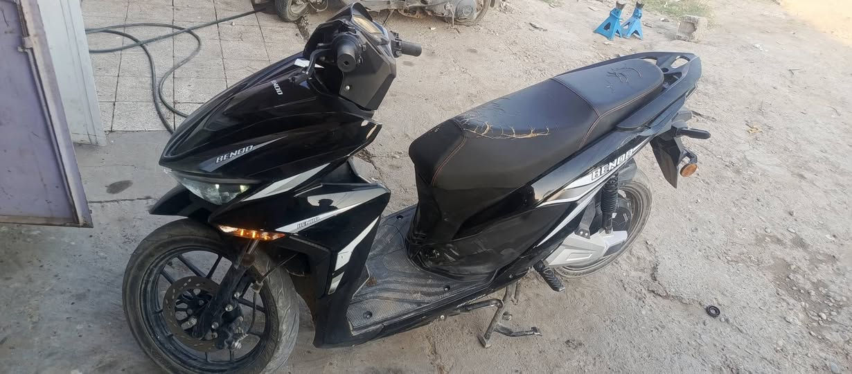 الله يساعدهم دراجه شحن سرعه 65  بطاريات 6 الدراجه خير من الله كلها شغاله مابيها اي عطل ملف نحاس 3000
للبيع فقط 950عنواني تاجي سبع البور الحاب ينتصل واتساب *********** 
او مخابرة ***********
الله يساعدهم دراجه شحن سرعه 65  بطاريات 6 الدراجه خير من الله كلها شغاله مابيها اي عطل ملف نحاس 3000
