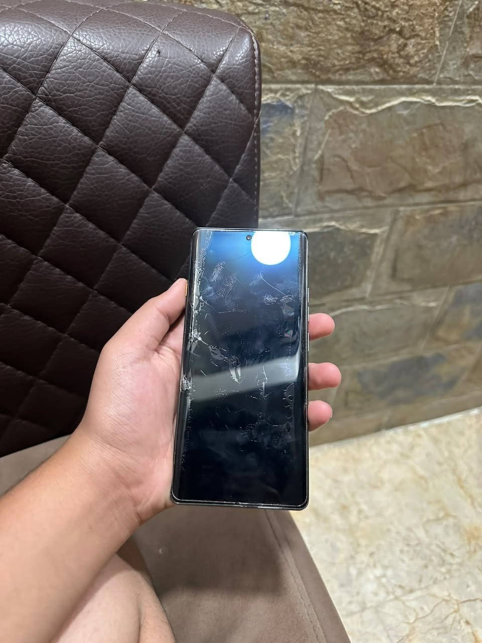 جهاز تكنو كامون أربعين برو فيف جي جهاز كل شيء  ما بي الجهاز للبيع رقم ***********
