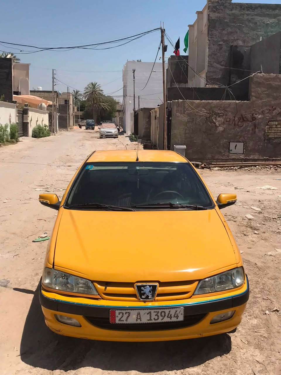بيجوبارص 2015رقم ذي قار بسمي تحويل مباشر مصفره هيئه وغرامات مكينه بيه تنقيص بدون دخان بس تنقص دهن مادري وين لخلل كير جديد عينه وصينيه جدد تبريد شغال ثلج صدر لخلفي كله جديد دبلات بوربرنات تايرات وهاوزن كله جديد كهربائيات كله شغاله مسجل وسماعات جدد غرفته نضيفه بيه بنيد مبدل  تخم تاير قبل يومين شاده ولويل صبغ حراري وستدات نيكل جدد مبدل قاعده فيتبم جديده  سعر 30وبيها مجال شراي يدخل خاص اول يتصل عل رقم ***********مكاني البياع شرطه الخامسه
