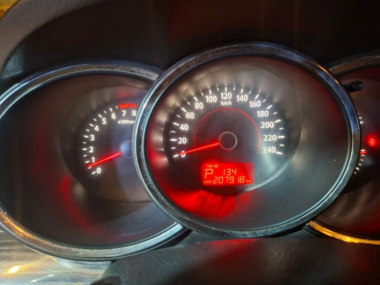 سورينتو 2012 خليجي كلين تايتل 6 سلندر فول مواصفات فتحة سقف بانورما السيارة باسمي تحويل مباشر تخبل كلشي ما بيها على ايدي ماشية 207,000 

السعر 16,000$ وبيها مجال بسيط

للاستفسار ***********
