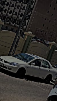 لانسر بومه 2006. مصبوغه عام بيهه طخه بصيطه بحوض الخلفي ومصبوغه عام جما...