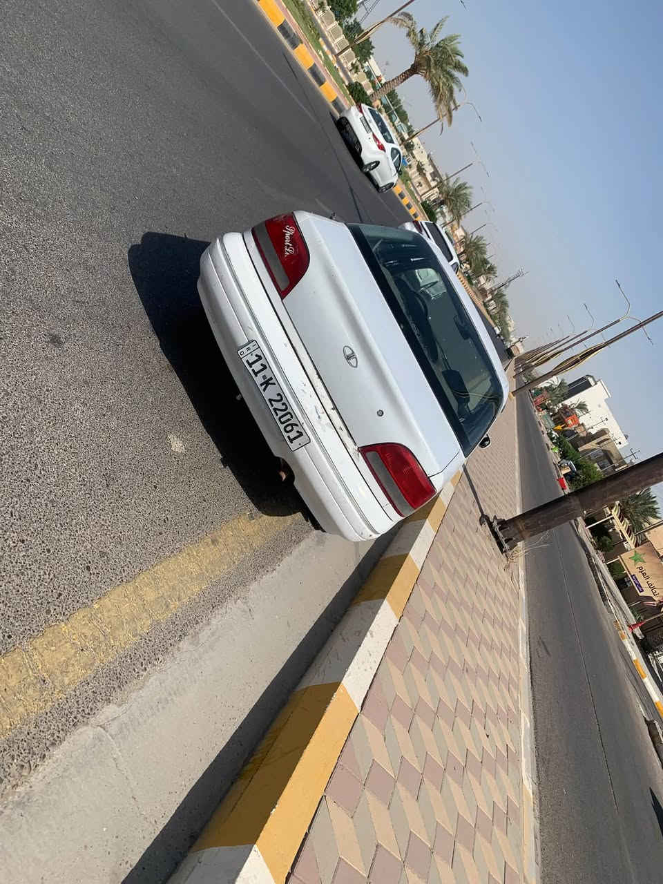 سلام عليكم 
للبيع برنس موديل ٩٦ مكينه مفتوح 
لاتنقيص ولا تبخير كير البك بي خربطه بس مو دائماً 
منضومة تبريد جاهزه بس بيه ليك 
تخم تاير جديد 
غرفته نضيفه 
حداديه نص عمر 
سياره خير من الله متعبك 
مكانه سياره بابل الاسكندريه 
تحويل ثاني يوم رقم بغداد 
سنويه جديده 
معروضه ب ٣٣ ورقه وبيه مجال لشرار 
رقم هاتف *********** احمد الجنابي 
اتصل وبيك خير وتدلل
