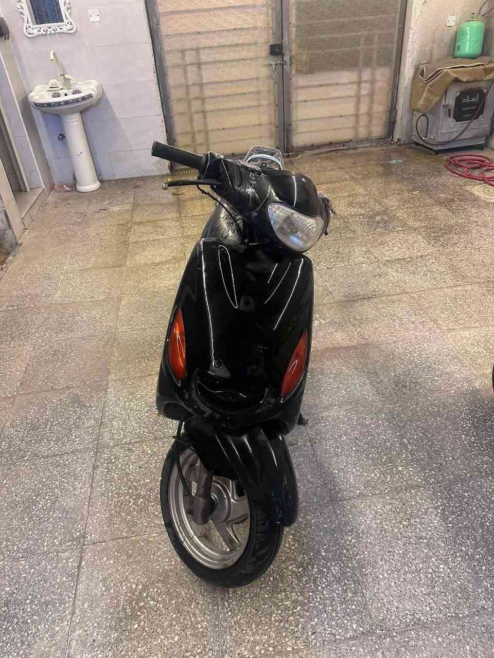 السلام عليكم دراجه اكزز للبيع السعر 250 وبيها مجال 
البصره الامن الداخلي 
***********
