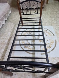 سرير مفرد • ١م٧٠ • مركز الديوانيه