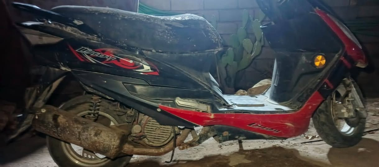 سلام عليكم عمي دراجة ماكس جديد متروكه 
عمي ماعرف عطلهه شني 
السعر 150
بيها مجال قليل 
***********

