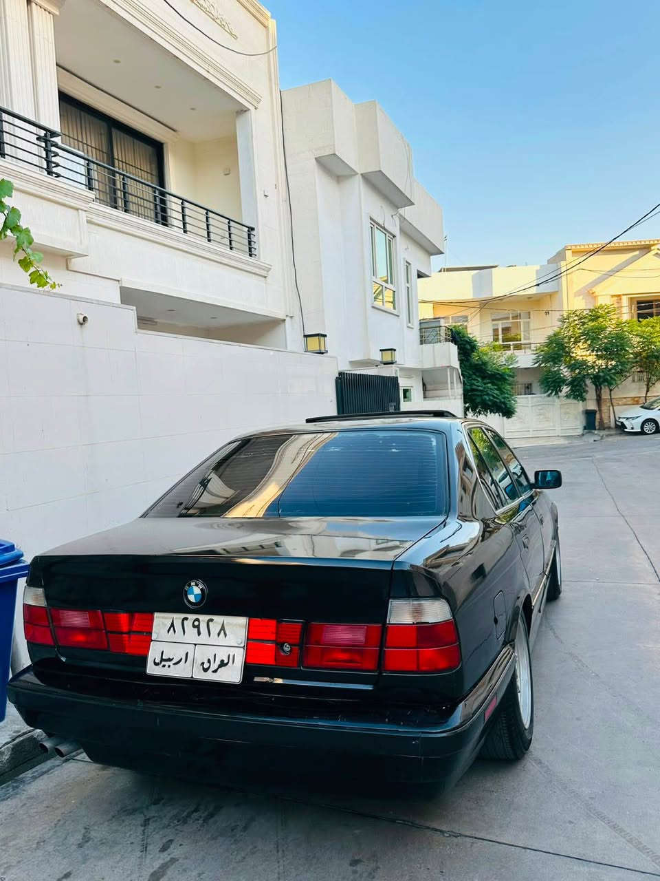 به ناوى خواى گه وره و ميهره بان
بؤ فرؤشتن BMW 1991
مه كينه ٥٢٠ بئ دجيتال كَير حادى سه ياره كه تابلئ جوانه زؤر تونده لايت ده بل عه ده سه
فة حسوهزة. نوئ. عام. بؤجواني. بة بئ ليدران. بة شرت جوار تايي نوئ. بناو كردن بشرت.
٤٨ ورقة ومجال
٤٥٠ غه رامه ى له سه ره ده
تيبينى من خاوه نى نيم ره قه مى خاوه نيم داناوه
مؤبايل*********** شقلاوة, أربيل
