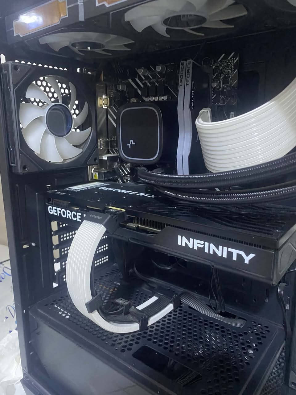 i5 14400f • 16 جيجا • RTX 5060 Ti