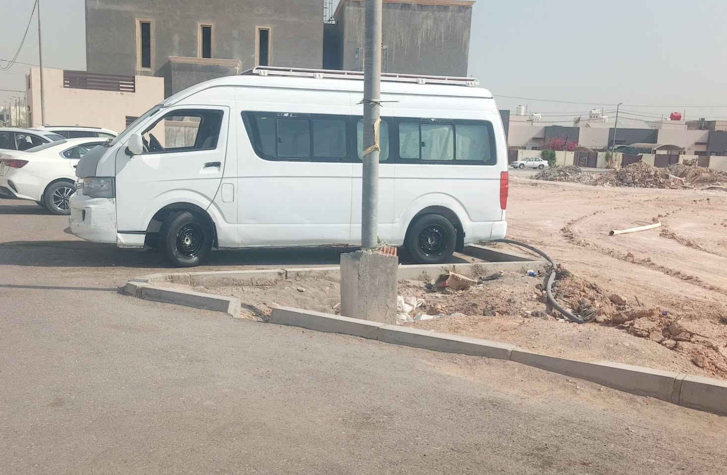 سياره جنبي للبيع موديل 12 ميكانيكيا خير من الله جير جديد مكينه جديده منظومه تبريد جديده سبلت ثمان قطع اريد استفسار السعر خاص رقم الهاتف واتساب‏‪‏‪‏.                     ‏‪***********‬‏
