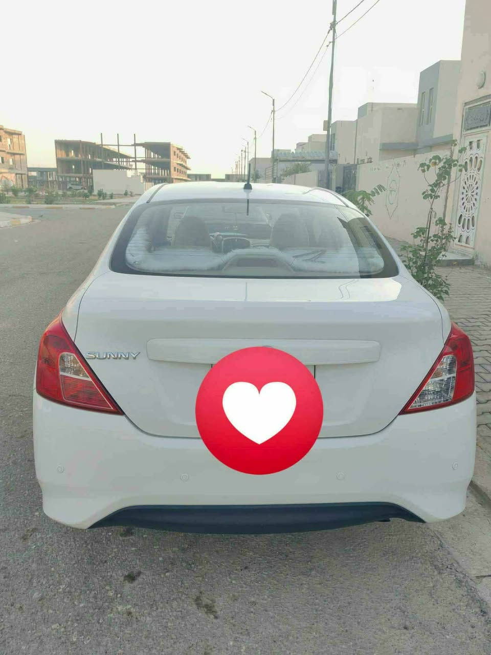 نيسان صني 2018
ام البليتة الزركة هندية سيارة نظيفة كلش مالت موظف  ماشية 100الف فقطط
السيارة مكفولة بيها بس تكحيلة قليلة بالباب الخلفية
كير ومحرك بلادي مكفول وحدادية جديدة تخم تاير جديد باتري جديد و التبريد ثلج ثلج والبانزين تنساه وحساسات خلفية وبلوتوث ومواصفات الصني معروفة 
السعر 91$ وبيها مجال حك الجية
مكان السيارة نجف 
للتواصل *********** موجود واتساب وفيس
