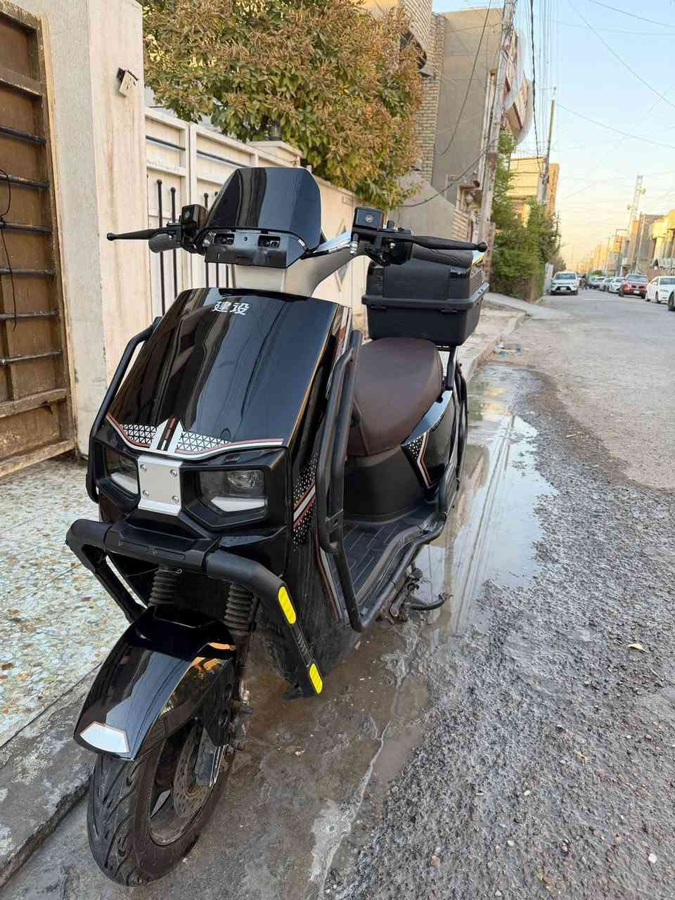 دراجة شحن
اخت زيرو بيها بصمه سويجات ٢
 6 بطاريات دراجه جديده 
السعر مليون و 100الف وبي مجهال
العنوان بغداد حي الشباب 
***********
