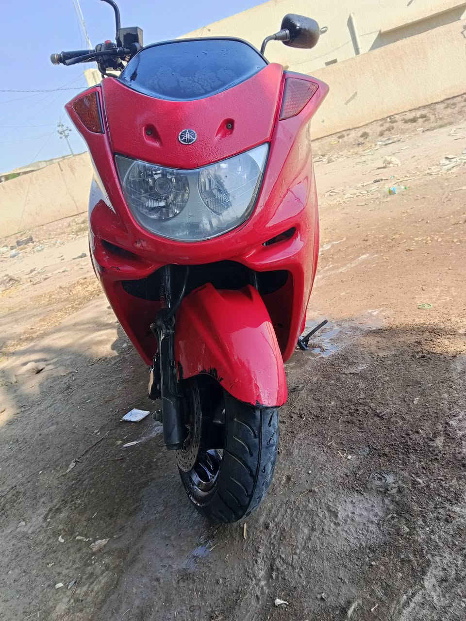 سلام عليكم درجة فورزة جاهزة الدراجة بس محركهة مجفت كهربيات كلهة شغالى السعر 800وبيهة مجال ***********
