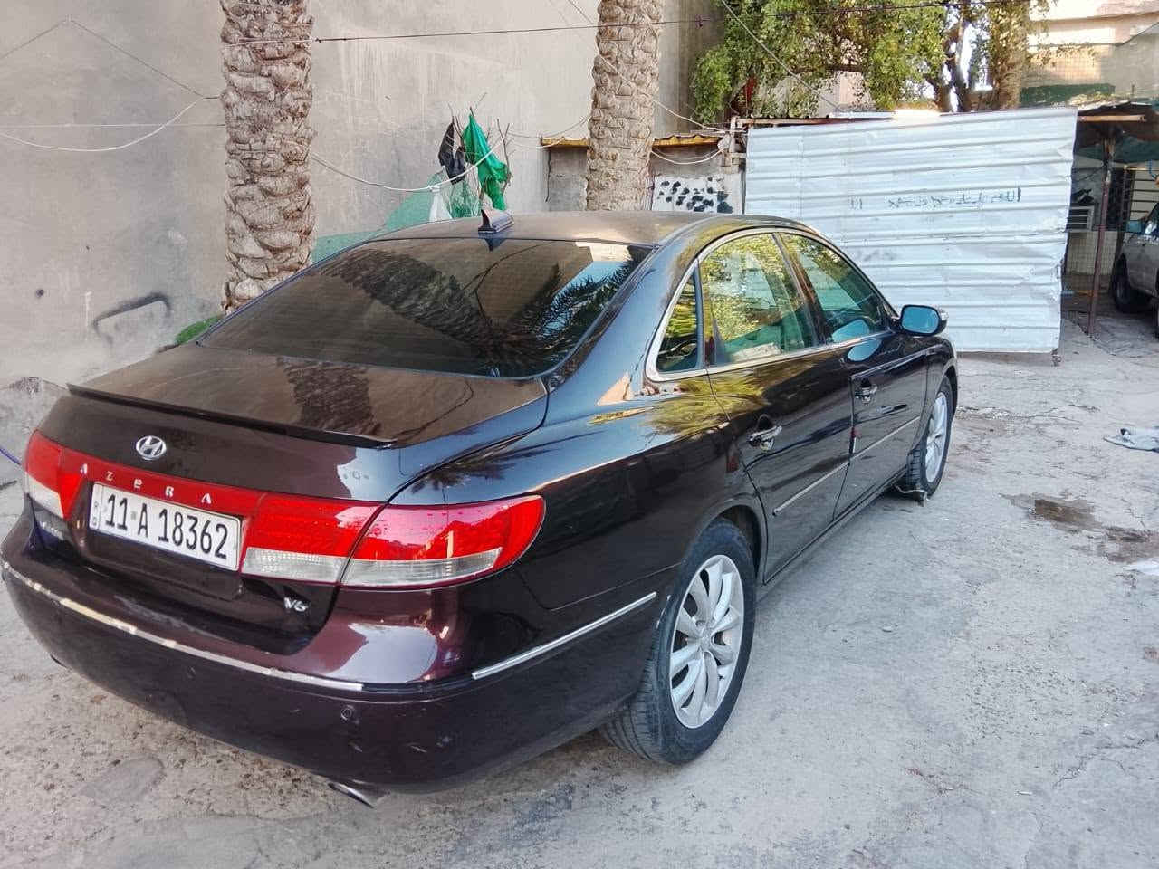 السلام عليكم ازيرا خليجي شركة الكاصد معروف فول مواصفات موديل 2008لون كرزي سيارة بدون حادث بدون معجون فقط رش ثلاث قطع اي استفسار واتساب (***********)السعر 85بيها مجال قليل
