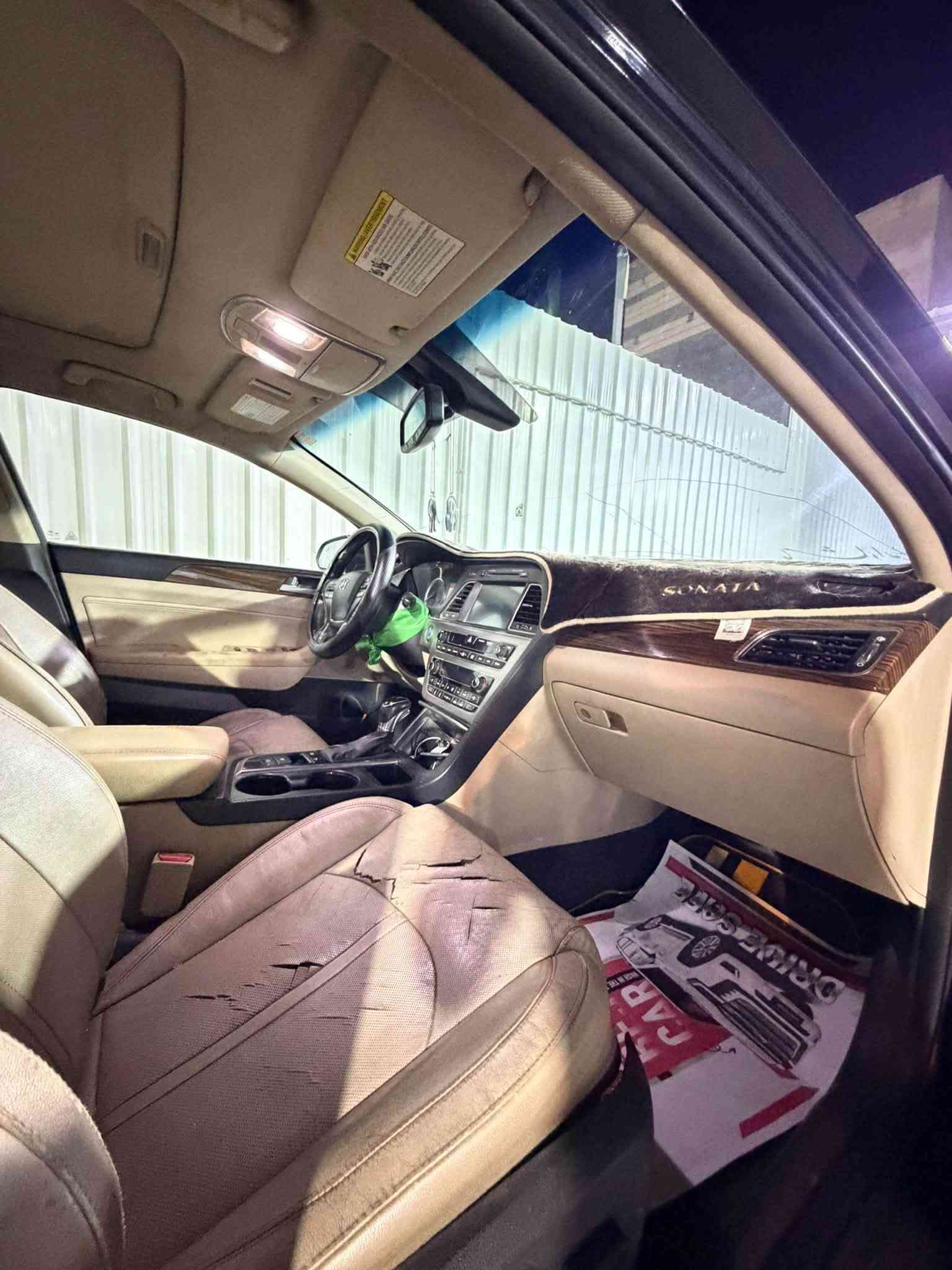 للبيع هيونداي سوناتا 2017 وارد أمريكي Limted (فول مواصفات)

• المحرك: 2.4 GDI اقتصادي وقوي
• ناقل حركة أوتوماتيك 6 سرعات
• تشغيل بصمة + دخول ذكي
• فتحة سقف 
• شاشة معلومات وكاميرا خلفية
• حساسات أمامية وخلفية
• مقاعد جلد
• تبريد وتسخين مقاعد
• تحكم ستيرن
• مثبت سرعة
• مرايا كهربائية مع إشارات
• نظام المحافظة على المسار
• ⁠ومواصفات لفول معروفه

رقم بغداد سنويه منتهيه تتداور اي محافضه بيها مشروع وطني
 
• ⁠حادثهه من امريكا جاملغ وبنيد مبدلات⁠
• ⁠وايرباك لستيرن طاك فقط رقم لشاصي وصور لحادث موجوده
• ⁠وهنا نطكت بجاملغ لخلفي طكه خفيفه مامصلحها موضحه بلصور
• ⁠ماشيه 163الف ميل
• ⁠السعر 120 بيها مجال للشراي
او مراوس بنيسان سني 24نضيفه
• ⁠مكاني البصرة القبلة ***********
