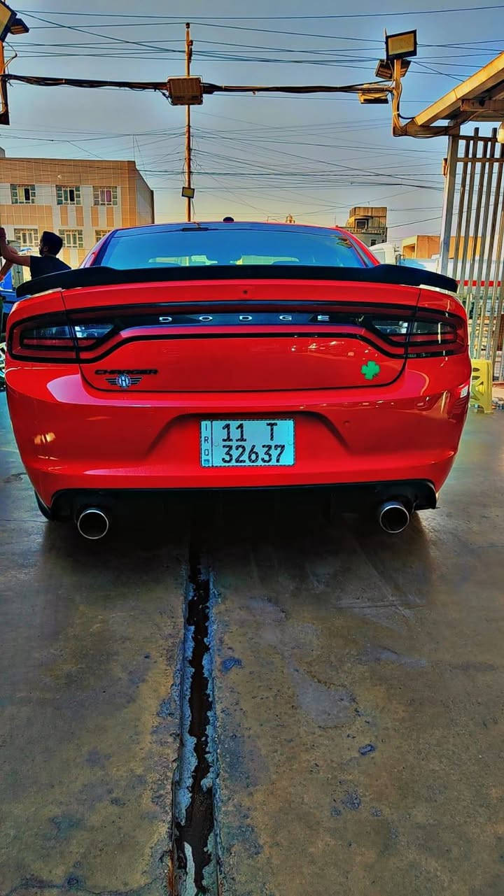 السلام عليكم جارجر مديل 2019 سياره جاهزه من كلشي مناقصها اي شي ماشيه 93صور الحادث بل منشور سعر 175وبيها مجال قليل العنوان بغداد الجديده ***********

